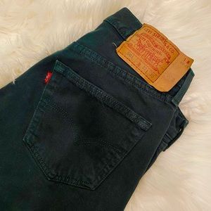 Forest green Levi’s 501